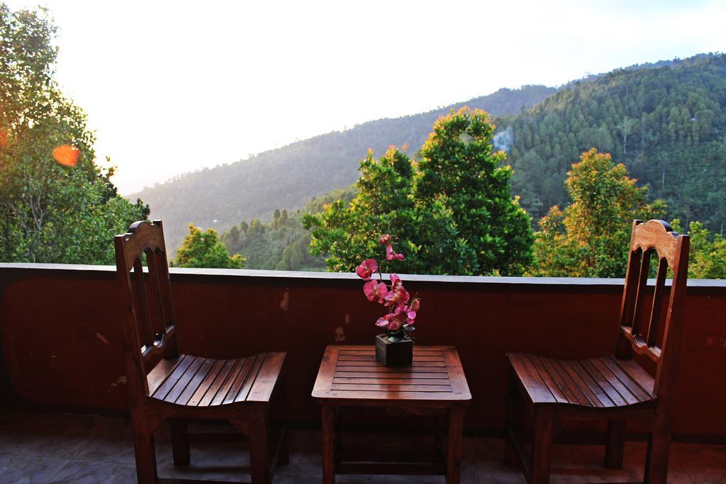 Aryautama Garden Villa Munduk  Ruang foto