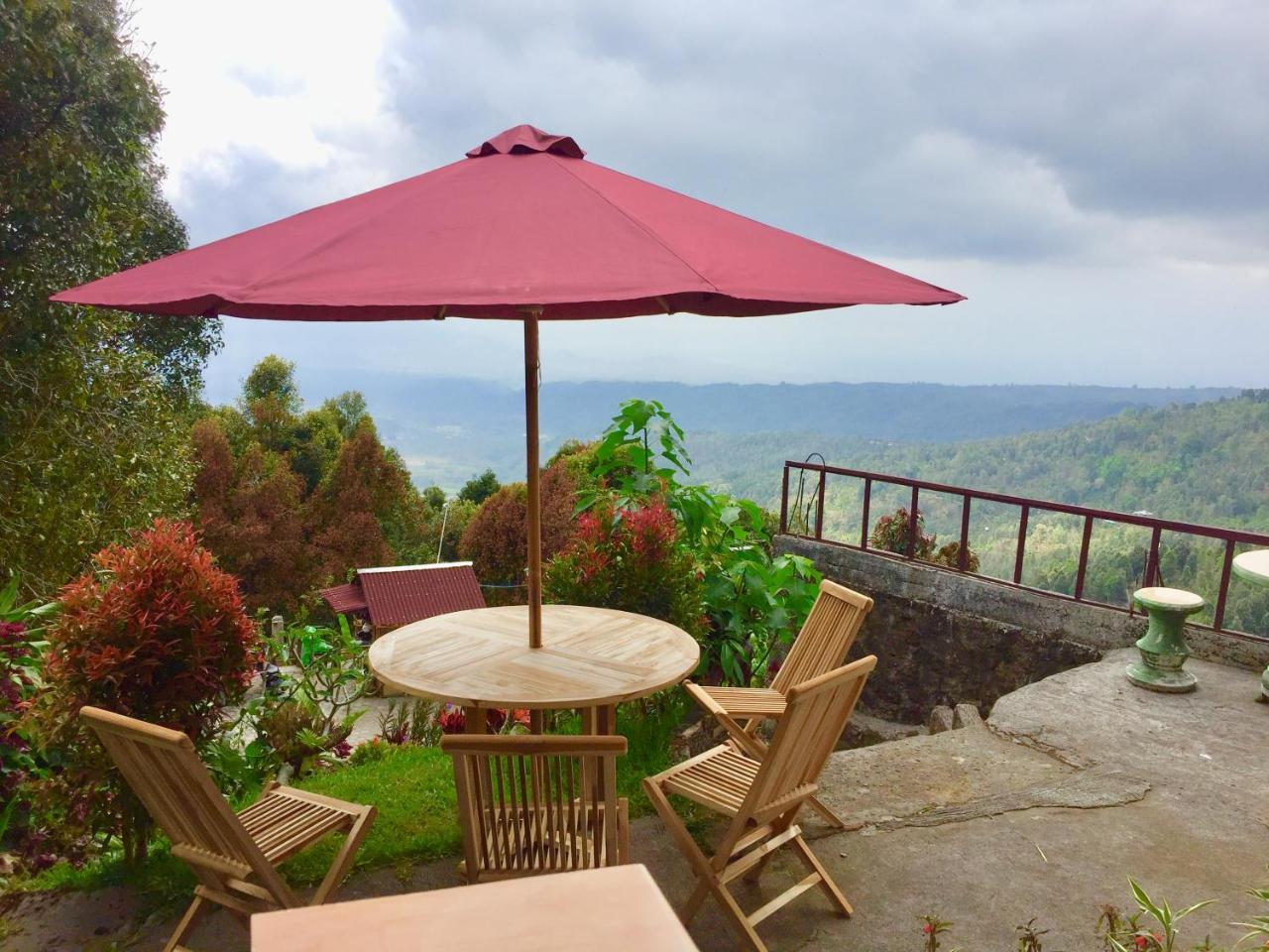 Aryautama Garden Villa Munduk  Bagian luar foto