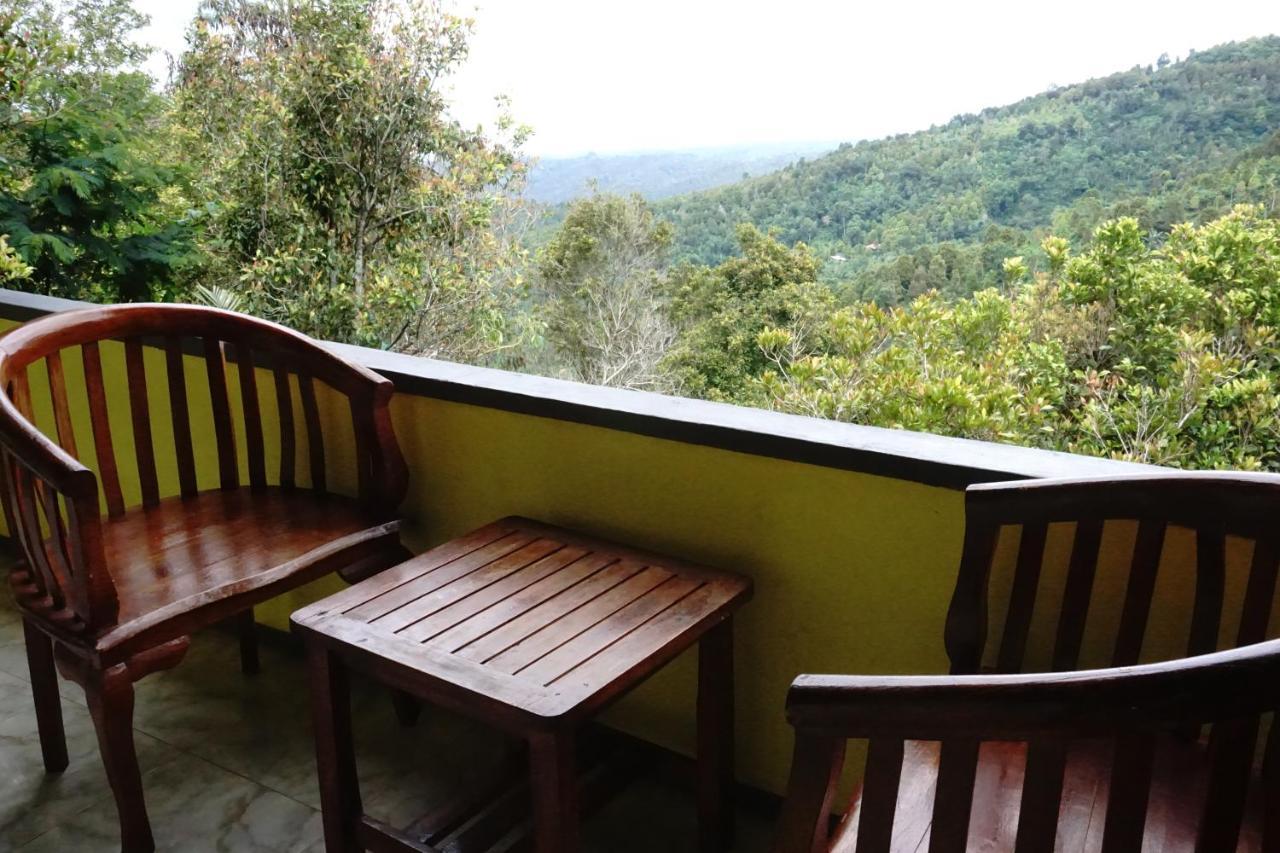 Aryautama Garden Villa Munduk  Bagian luar foto